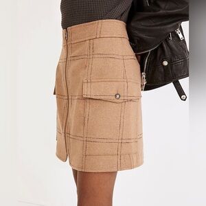 Madewell|Resourced Wool windowpane checkered tan mini cargo skirt•••fall staple